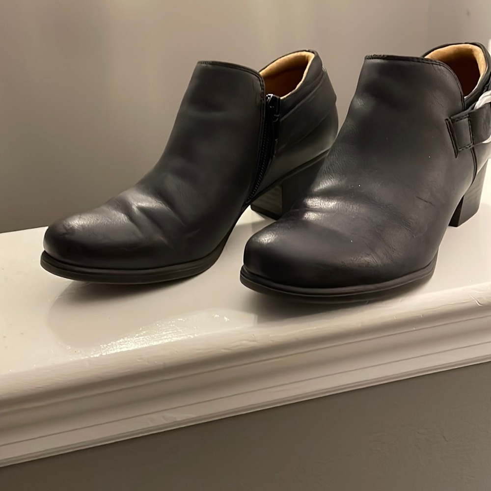 Black Short Boot